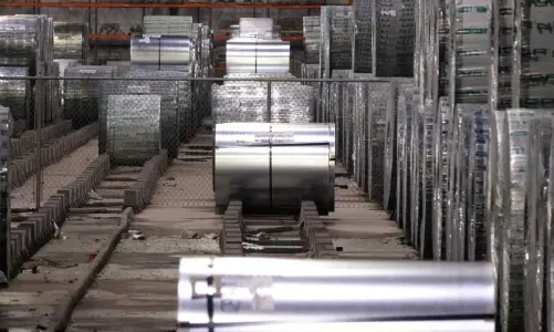 Giá thép tại Mỹ sụt mạnh